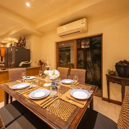 Orchid House Pattaya, Totally Private Pool *
