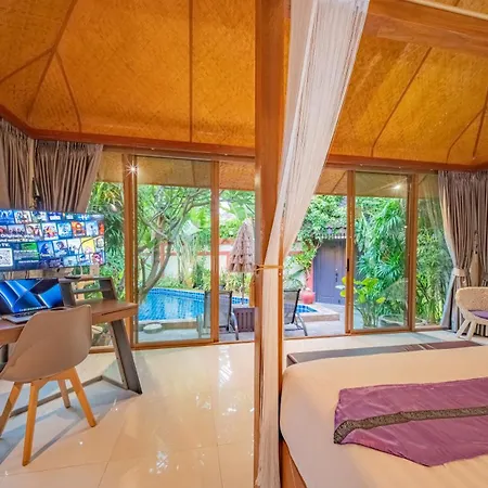 I, Totally Private Pool * Pattaya