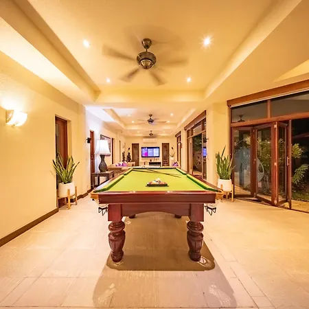 Orchid House Pattaya, Totally Private Pool อพาร์ทเม้น Pattaya