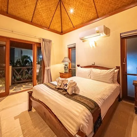 อพาร์ทเม้น Orchid House Pattaya, Totally Private Pool *