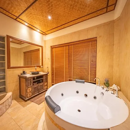Orchid House Pattaya, Totally Private Pool อพาร์ทเม้น *