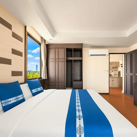 Tycoon โรงแรม