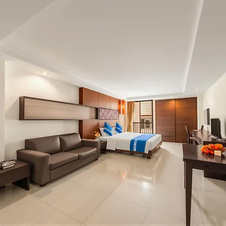 Tycoon โรงแรม Pattaya