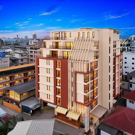 Tycoon โรงแรม Pattaya