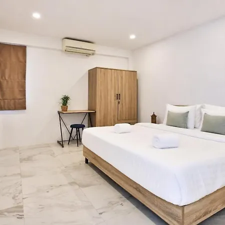 Luxury Pool Center C3- 3 Bedroom วิลล่า Pattaya
