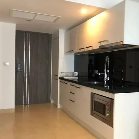 Central Pattaya Apartments *