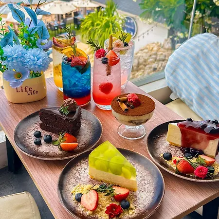 โกลเดน ทิวลิป พัทยา บีช รีสอร์ต โรงแรม