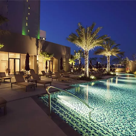โรงแรม Mercure Ocean 4*