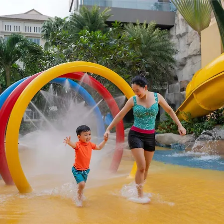 Mercure Ocean โรงแรม Pattaya