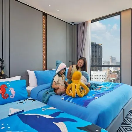 โรงแรม Somerset