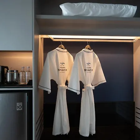 Hotel Grande Centre Point Space Pattaya