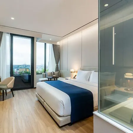 โรงแรม อาเบอร์ โฮเทล แอนด์ เรสซิเดนซ์