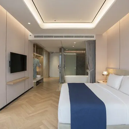 โรงแรม อาเบอร์ โฮเทล แอนด์ เรสซิเดนซ์