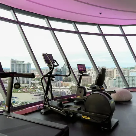 Grande Centre Point Space Hotel 5*