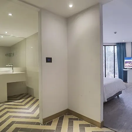 Citrus Grande By Compass Hospitality Hotel 5*