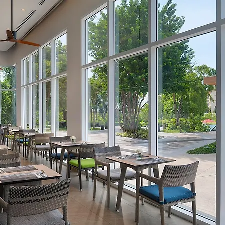 Amari Hotel 5*