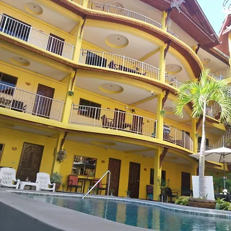 Phratamnak & - 100 Mtr From The Guest house Pattaya
