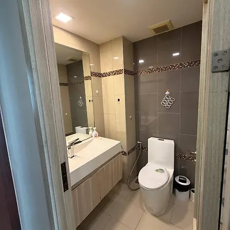Laguna Bay 2 Apartment