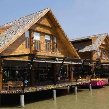 Sleep With Me Pattaya
