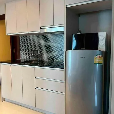 Serenity Wongamat Apartment Pattaya