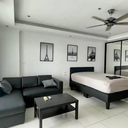 Beautiful Sea View Cozy Pattaya