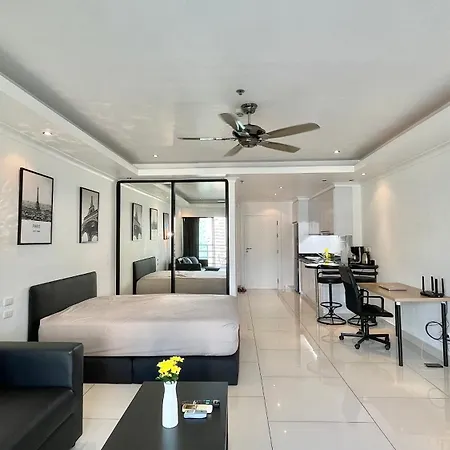 Apartment Beautiful Sea View Cozy Pattaya