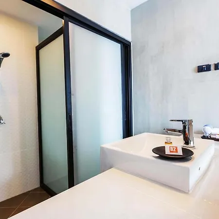 B2 South Hotel 3*