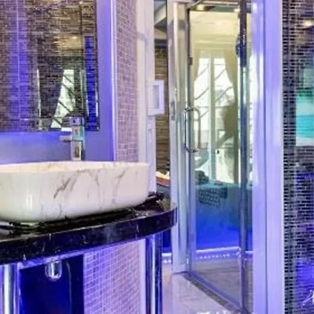 The Globe Hotel, Bar & Restaurant 3*