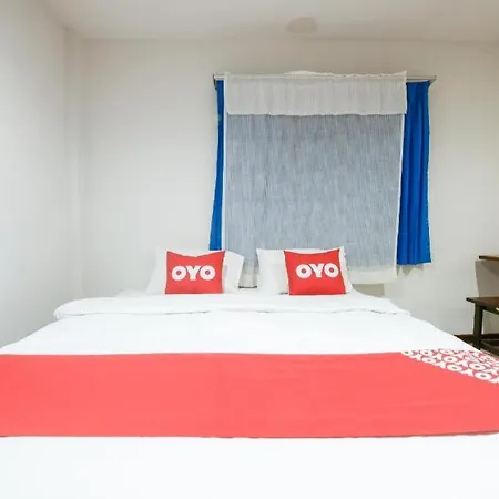 Oyo 324 Deedan 2*
