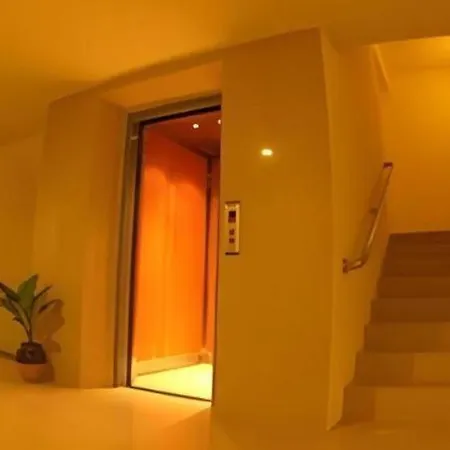 R-con Hotel 3*