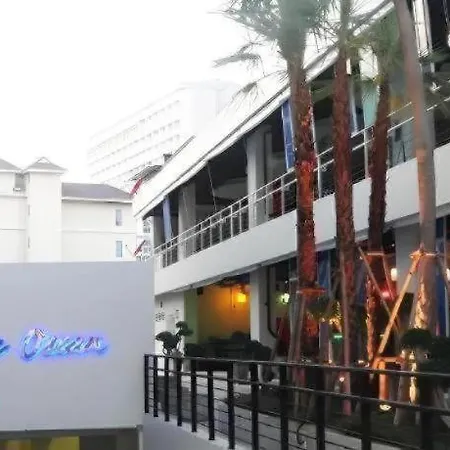 Hotel R-con Blue Ocean Pattaya