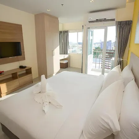 R-Con Hotel @ Siam