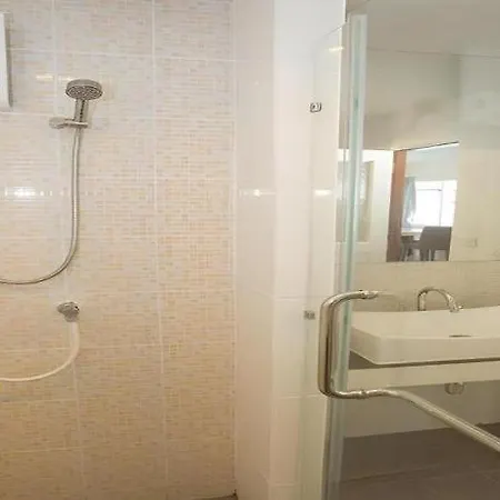 R-Con Hotel @ Siam