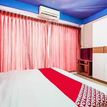 Oyo 826 Cozy Hotel