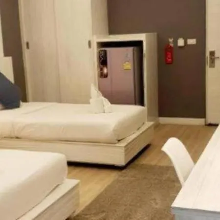 Oyo 1126 Curve Boutique 3* Pattaya