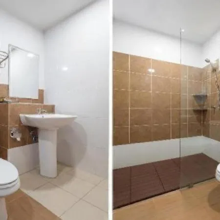Oyo 1126 Curve Boutique Hotel