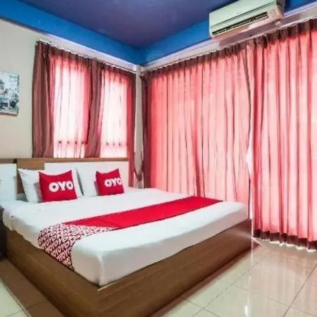 Oyo 826 Cozy Hotel