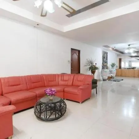 Inter Place Hotel 2*