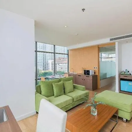 Seven Zea Chic 4* Pattaya