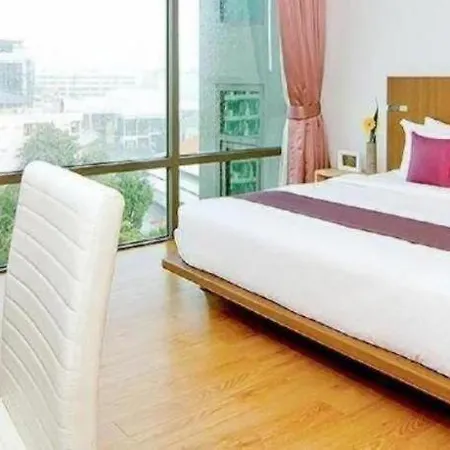 Hotel Seven Zea Chic Pattaya