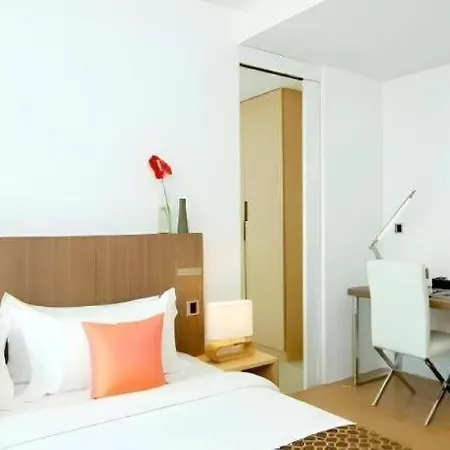 Hotel Seven Zea Chic Pattaya