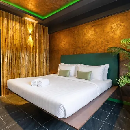The Jungle Khophai Center 5 Bedroom * Pattaya