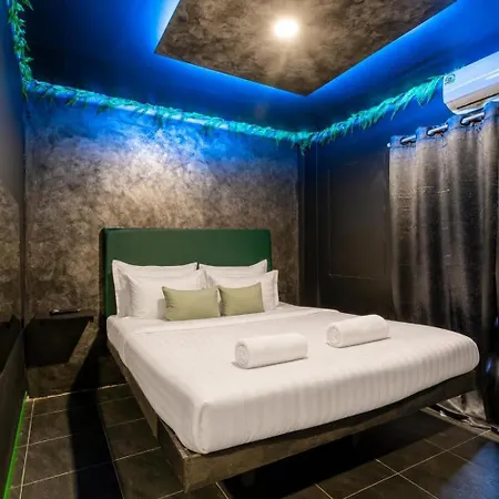 The Jungle Khophai Center 5 Bedroom * Pattaya