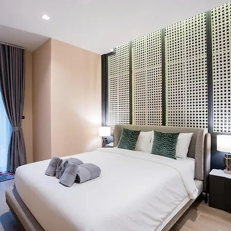 Moon 5-bedroom Luxury Pool * Pattaya