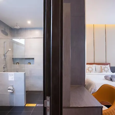 Villa Moon 5-bedroom Luxury Pool *