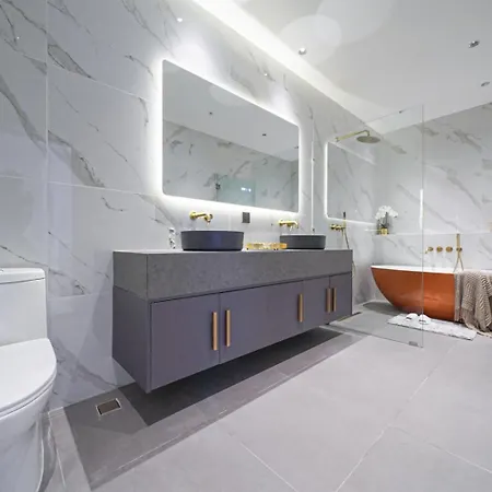 New 2024 - 5br Pool With Private Ktv Villa