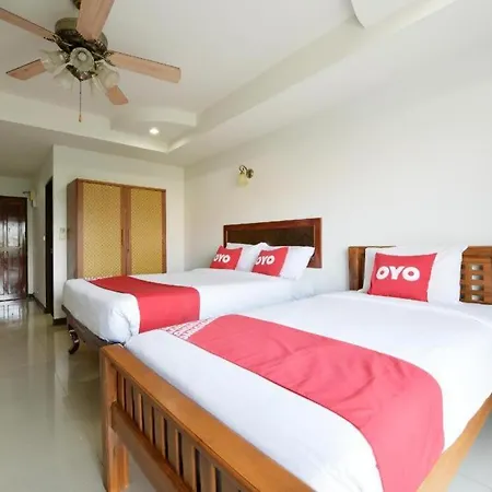 Oyo 438 24 Hotel 2*