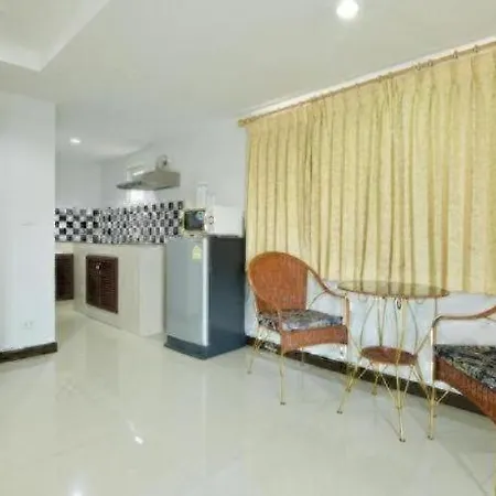 Oyo 438 24 Hotel Pattaya