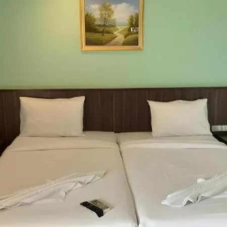 Siam Platinum Hotel 4*