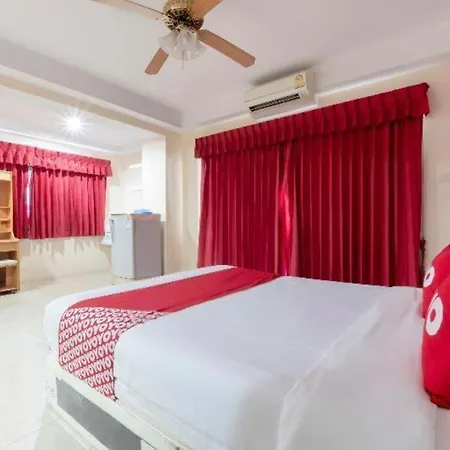 Oyo 75381 Billabong Hotel